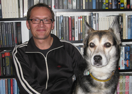 Christian Koch und Ladenhund Polly